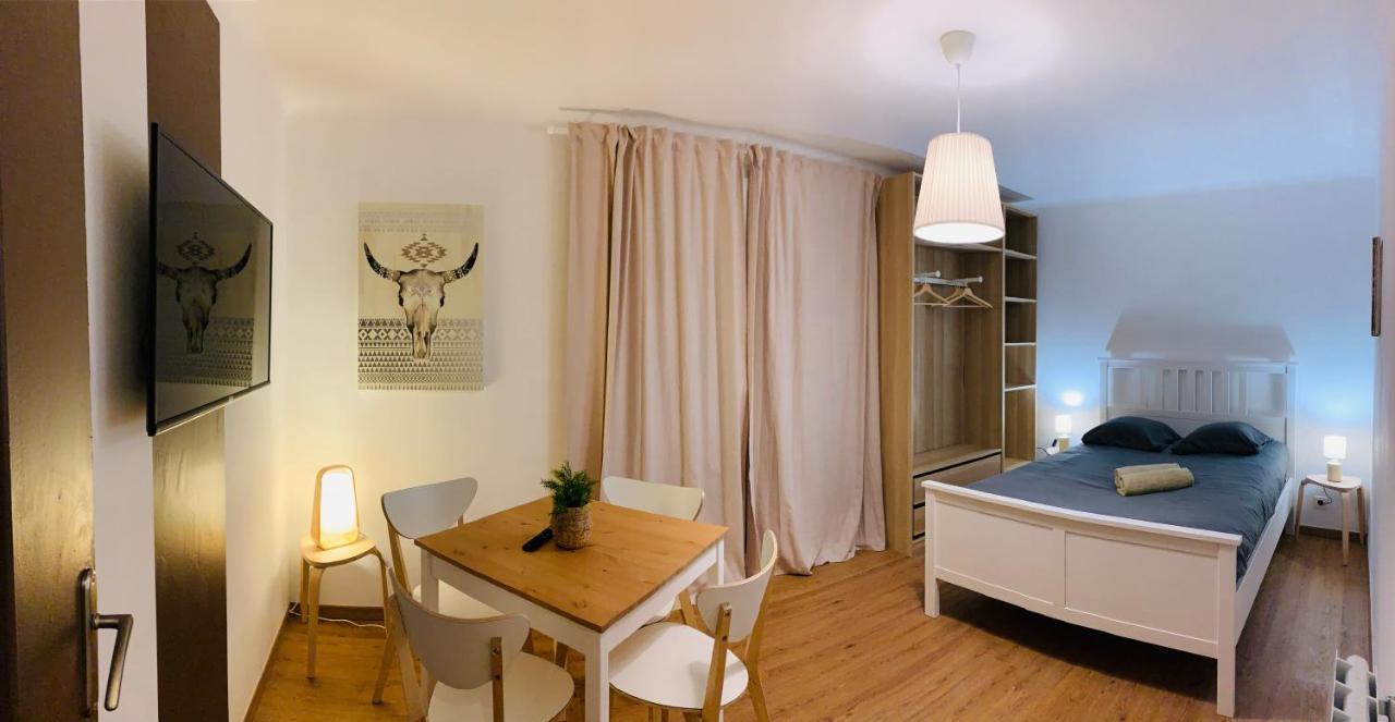 Rose Appartement Маноск Экстерьер фото